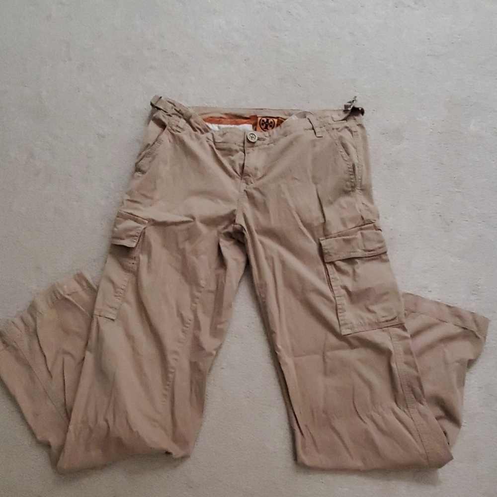 Khaki pants